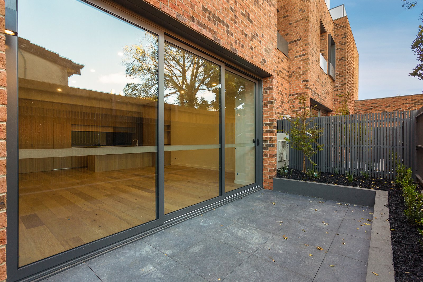 Real Estate and Property in 8/10 Princes Street, Caulfield North, VIC