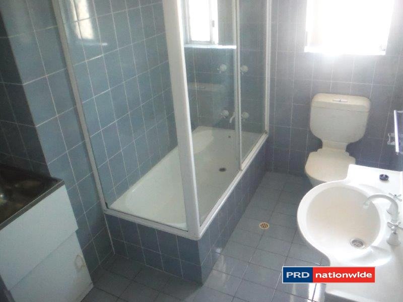 8/10 Surrey Street NUNDAH 3