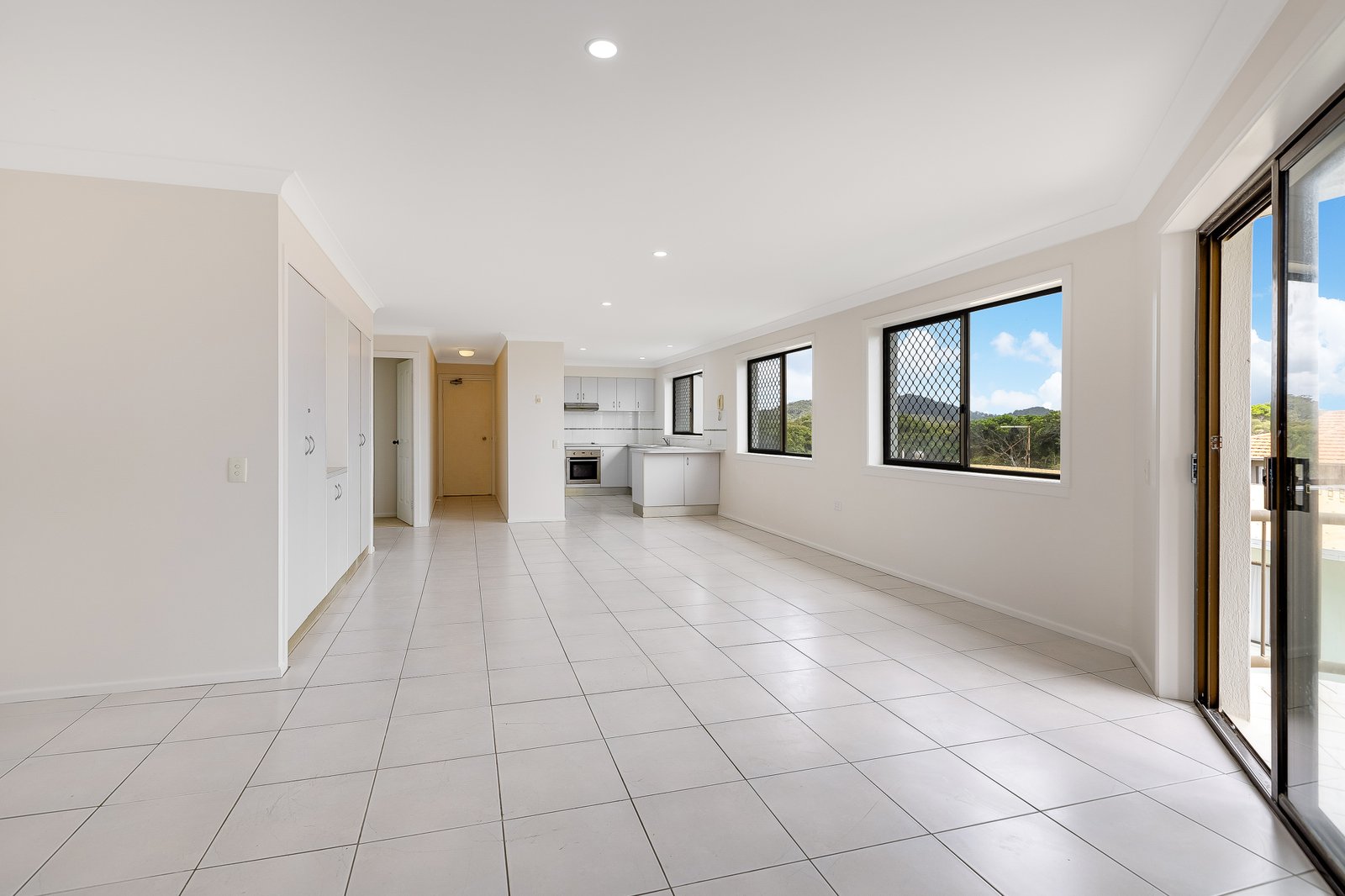 8/10 Tweed Coast Road HASTINGS POINT 6