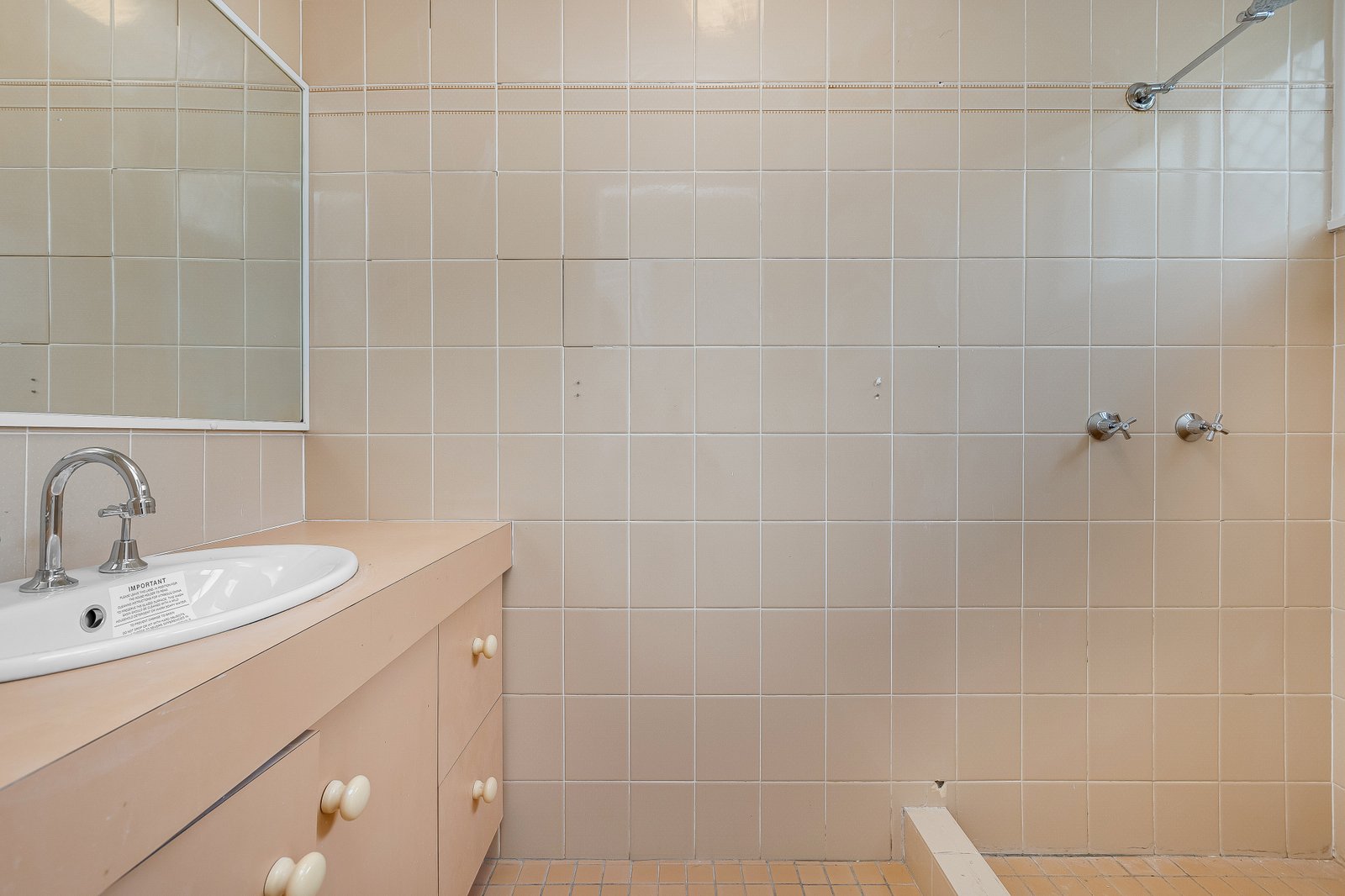 8/10 Tweed Coast Road HASTINGS POINT 11