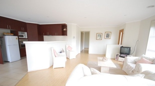 8/100 Molonglo Street BUNGENDORE 7