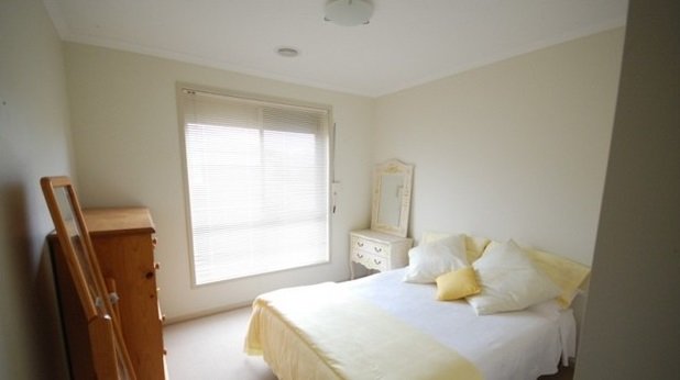 8/100 Molonglo Street BUNGENDORE 9