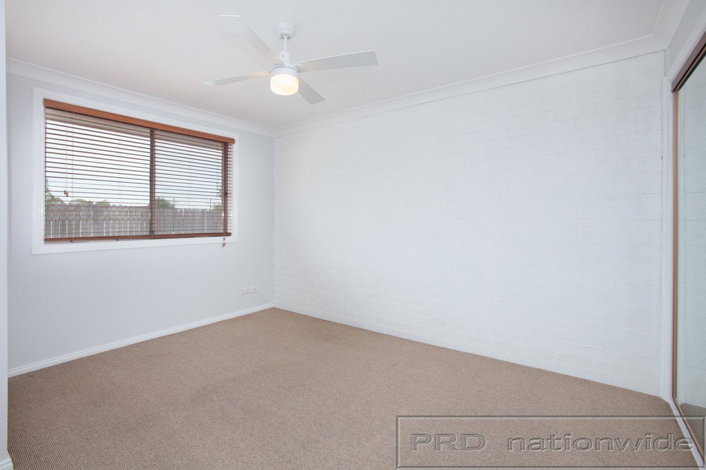 8/102 Mitchell Avenue KURRI KURRI 8