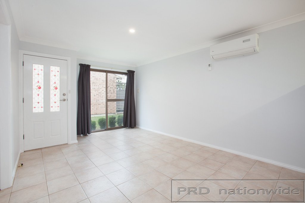 8/102 Mitchell Avenue KURRI KURRI 3