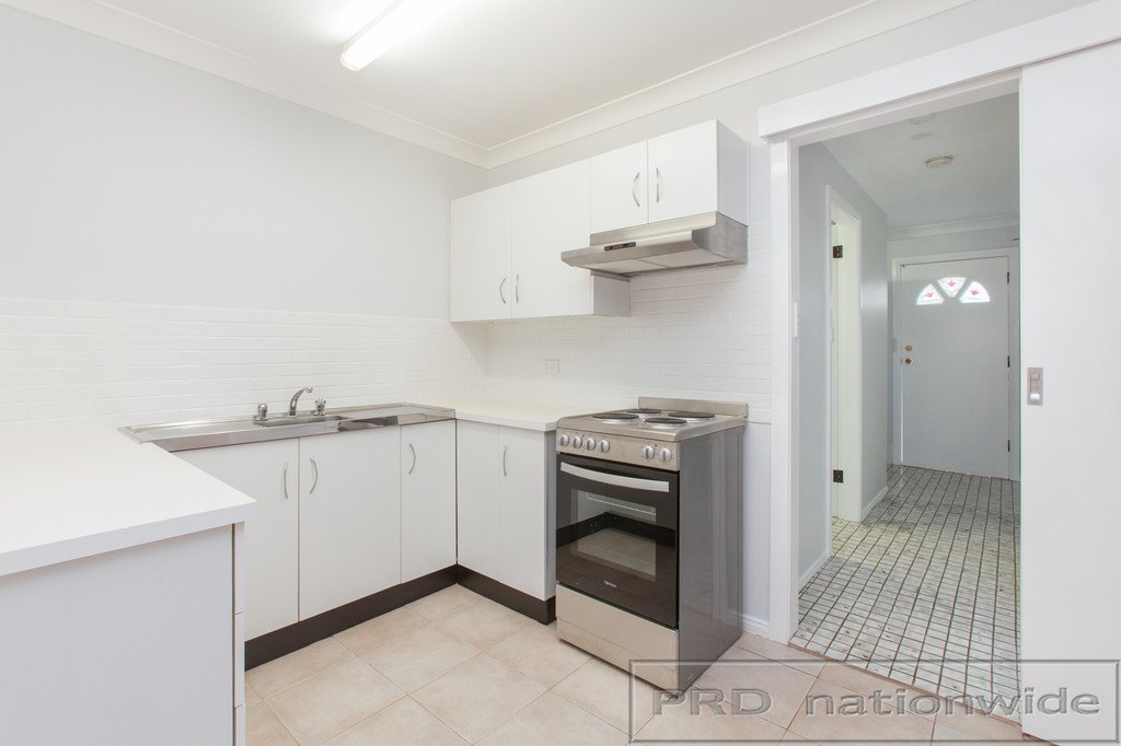 8/102 Mitchell Avenue KURRI KURRI 7