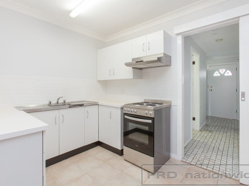 8/102 Mitchell Avenue KURRI KURRI 7