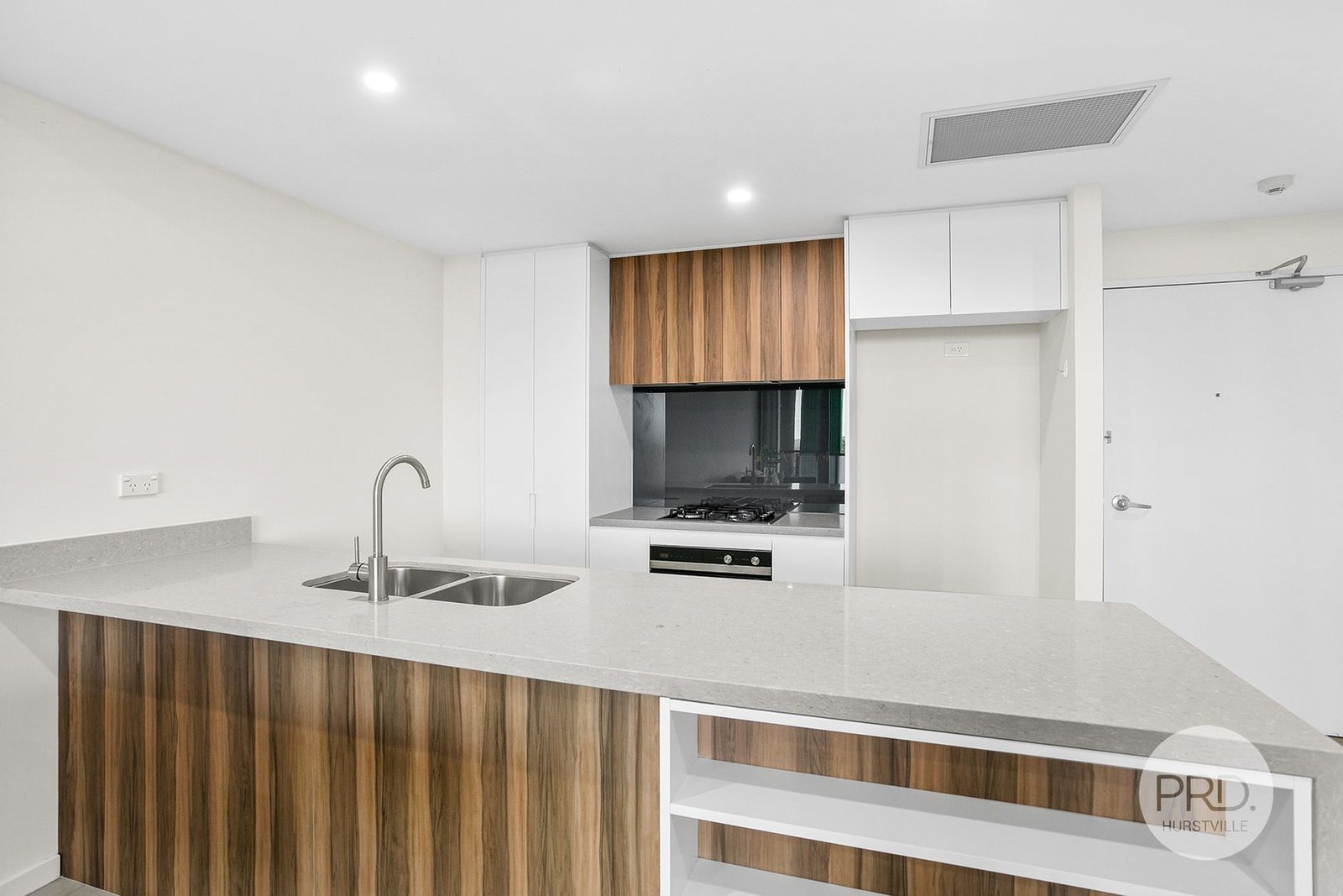 810/380 Forest Road HURSTVILLE 3