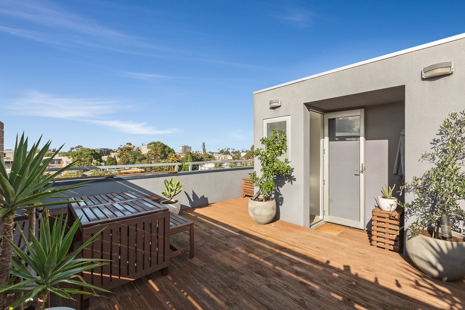 Gallery: 8/104 Barkly Street