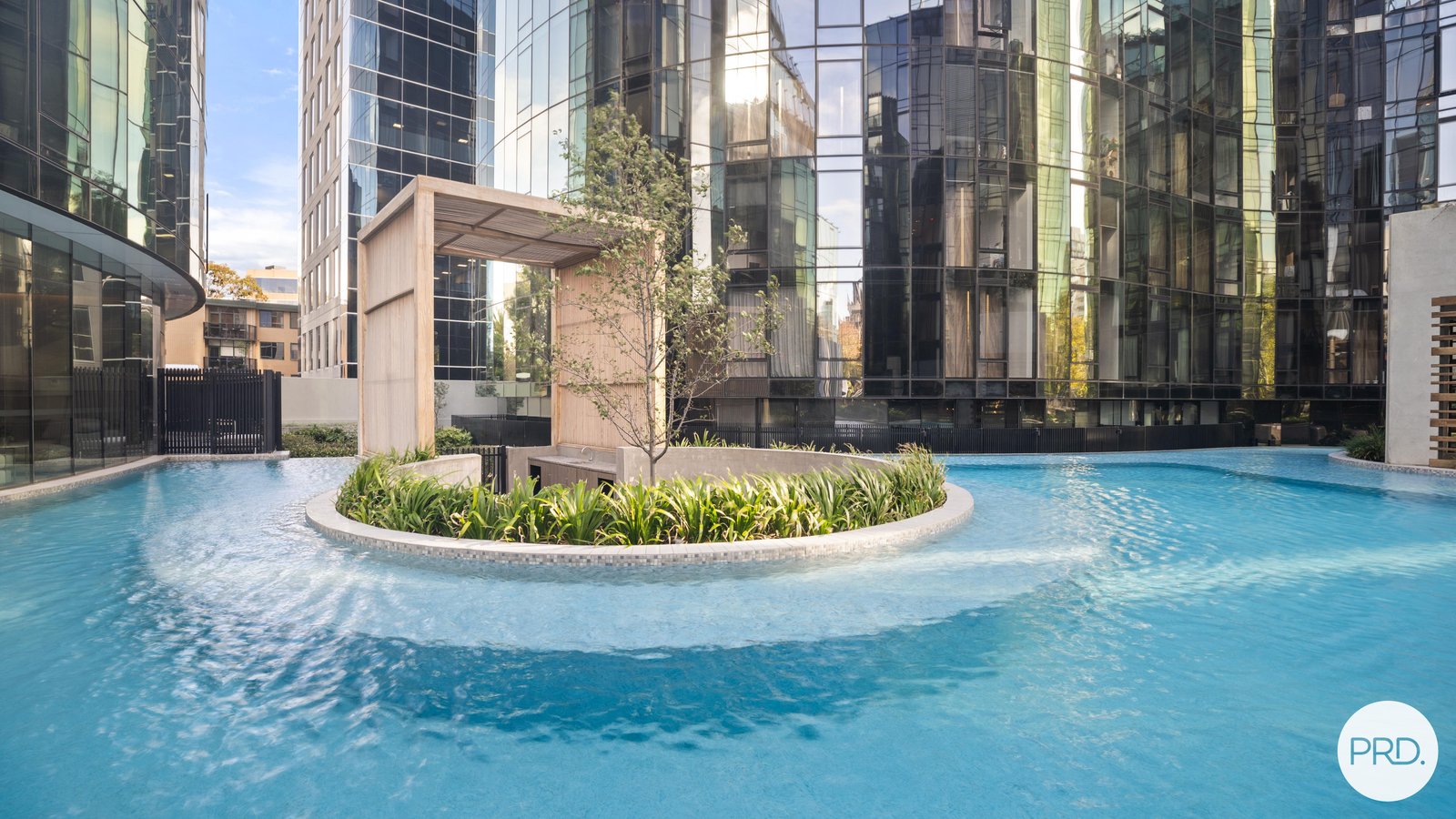 810/605 St Kilda Road MELBOURNE 9
