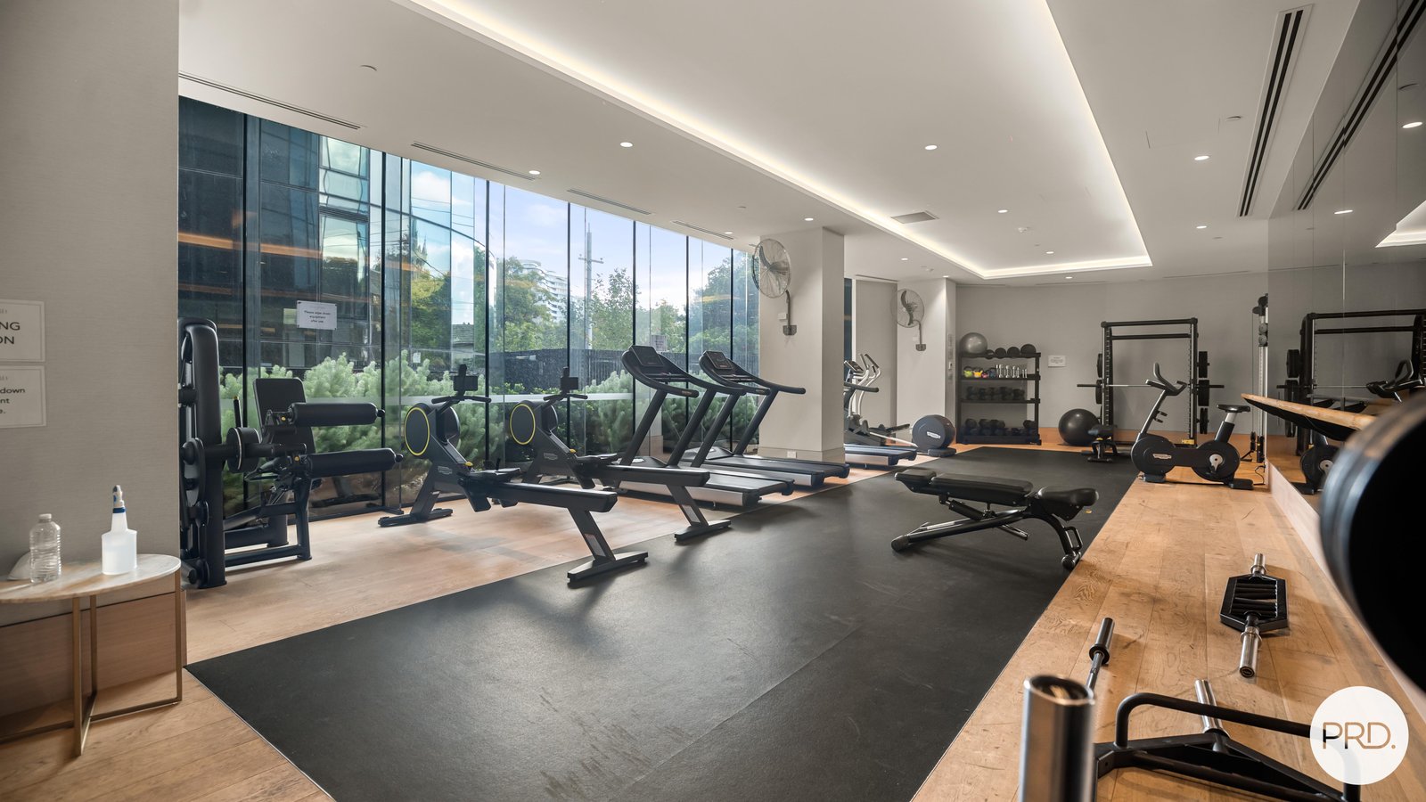 810/605 St Kilda Road MELBOURNE 10