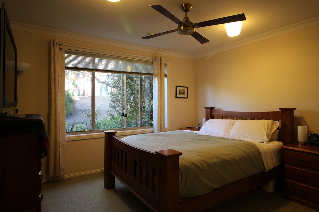 8/11-13 Oakwood St  SUTHERLAND 5