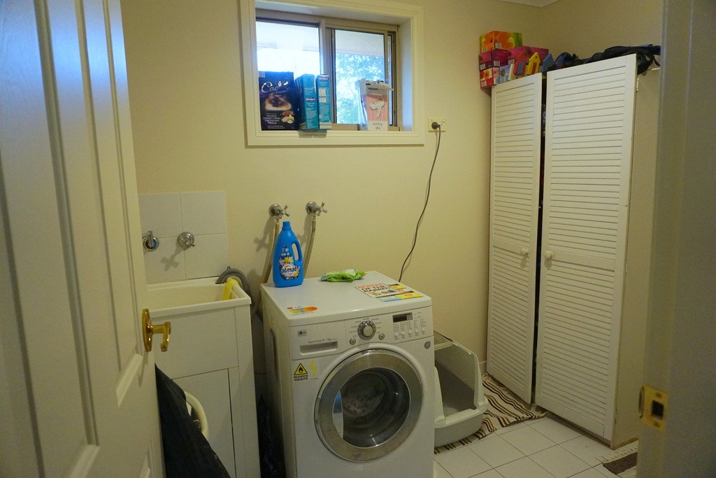 8/11-13 Oakwood St  SUTHERLAND 8