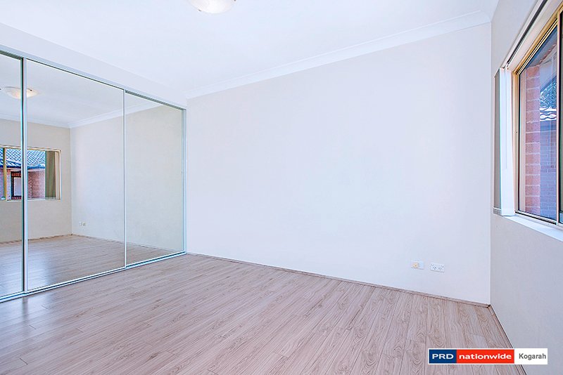 8/11-17 Bembridge Street CARLTON 4