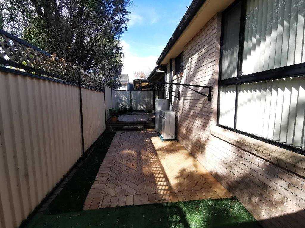 8/11 Berith Street KINGSGROVE 10