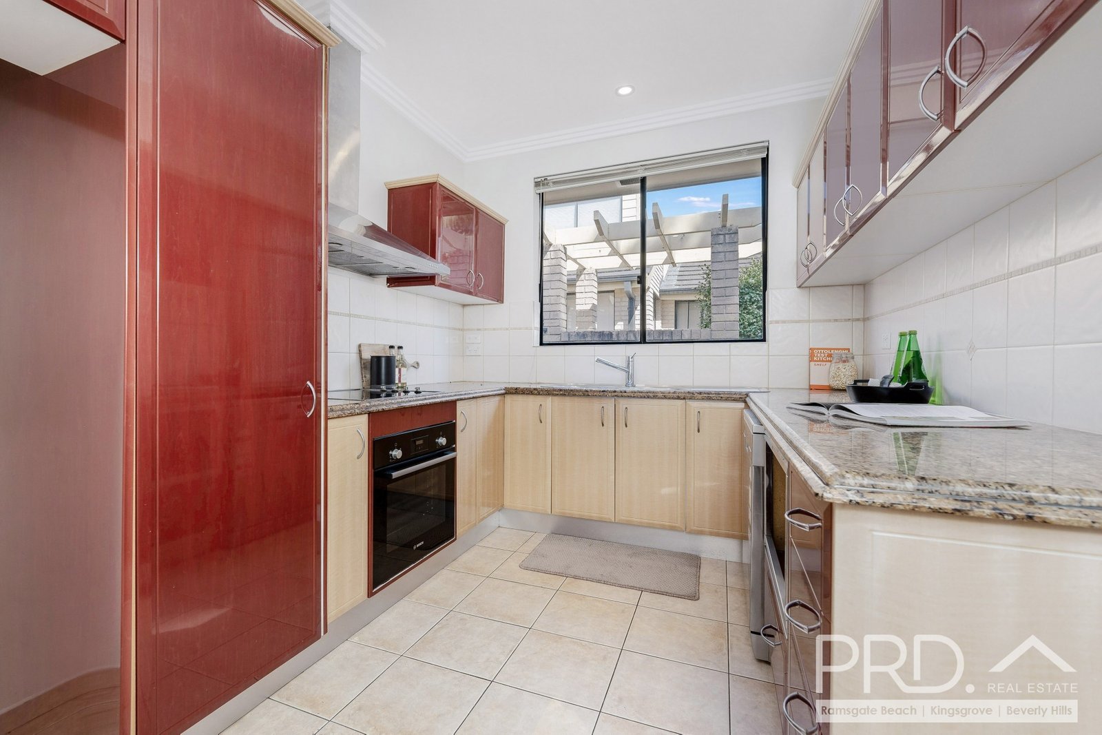 8/11 Berith Street KINGSGROVE 3