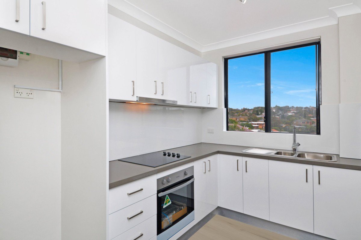 8/110 Coogee Bay Road COOGEE 1