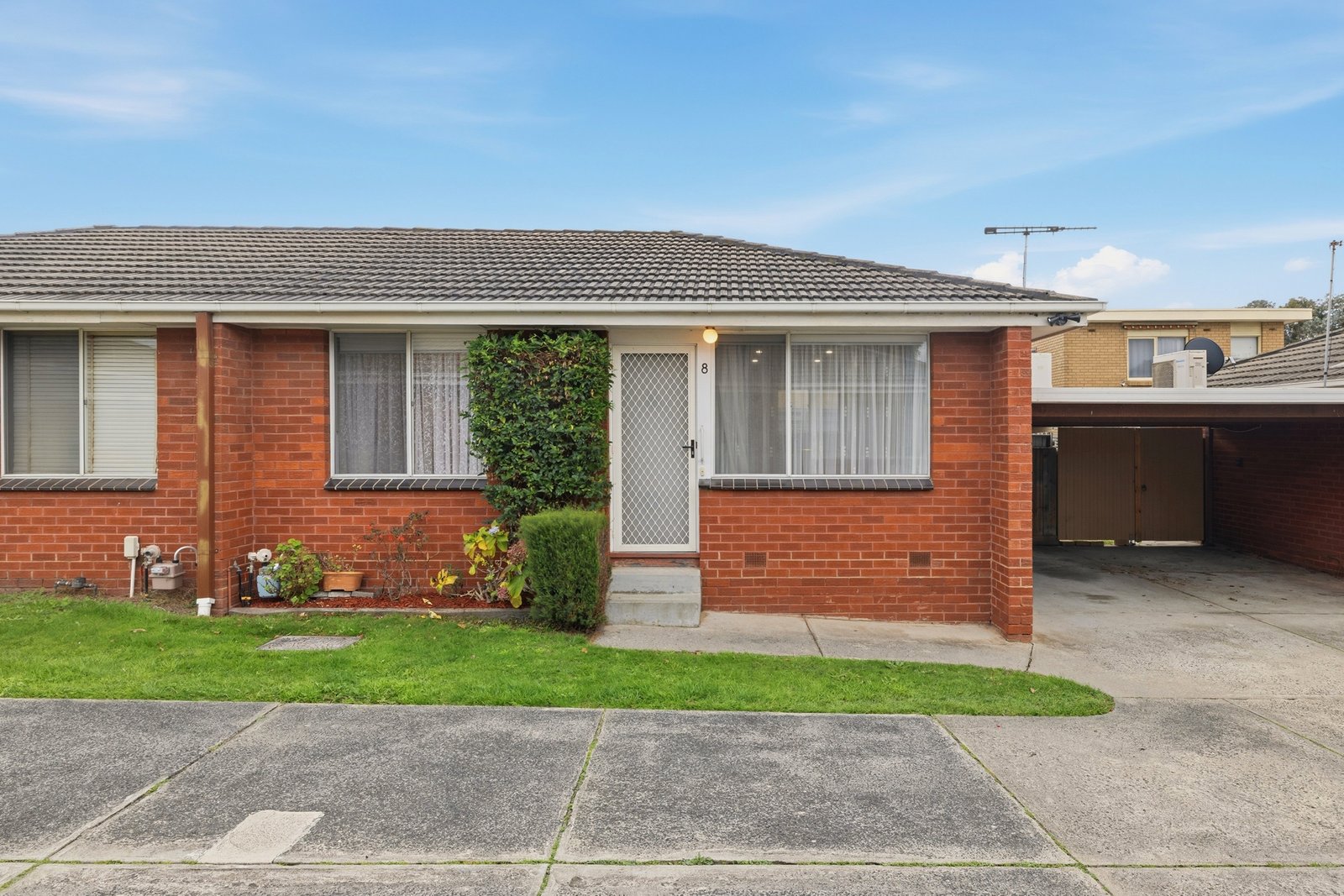 Gallery: 8/111 Barkly Street