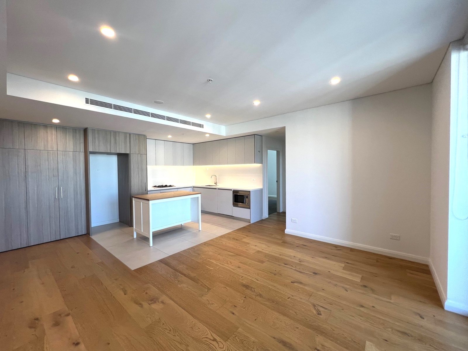 811/17-19 Bay Street ROCKDALE 2