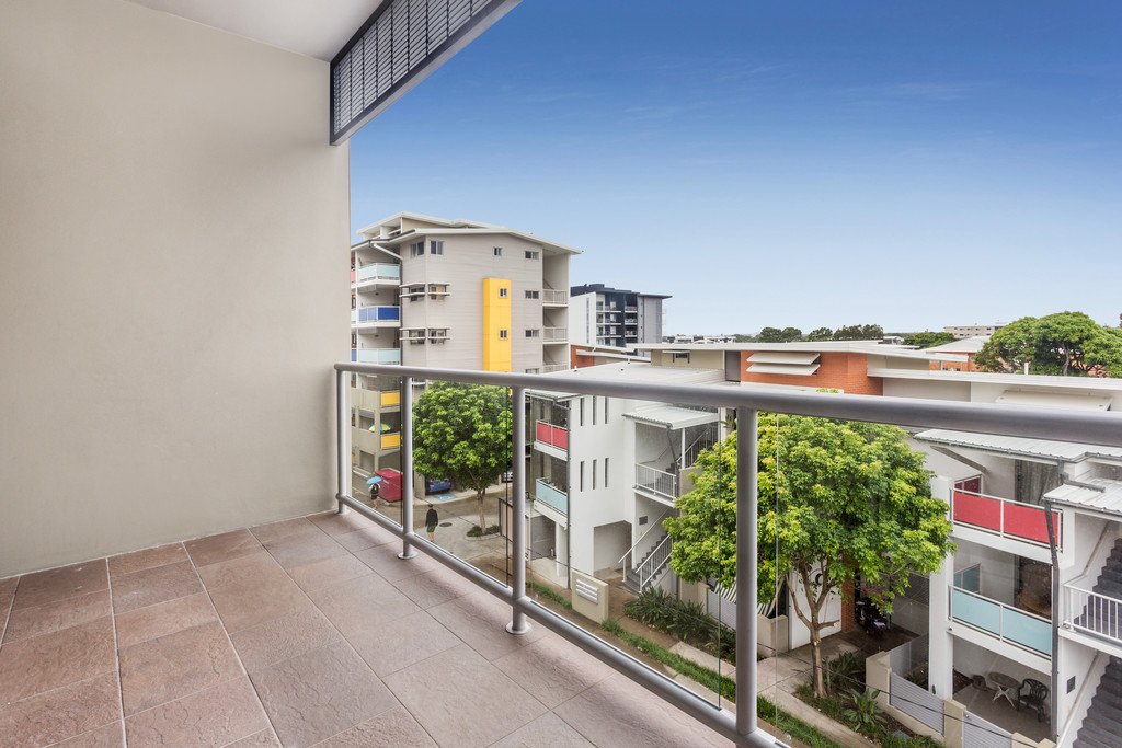 8/1147 Sandgate Road NUNDAH 2