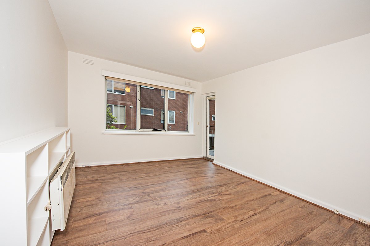 Gallery: 8/115 Alma Road