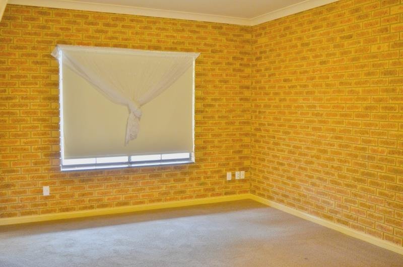 8/115 Tarcutta Street WAGGA WAGGA 4