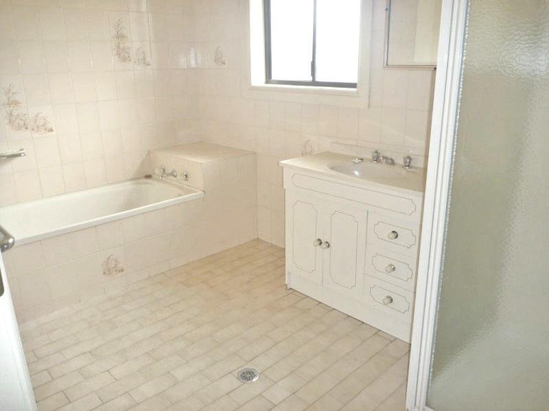 8/115 Tarcutta Street WAGGA WAGGA 5