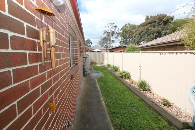 8/115A Mansfield Avenue MOUNT CLEAR 8