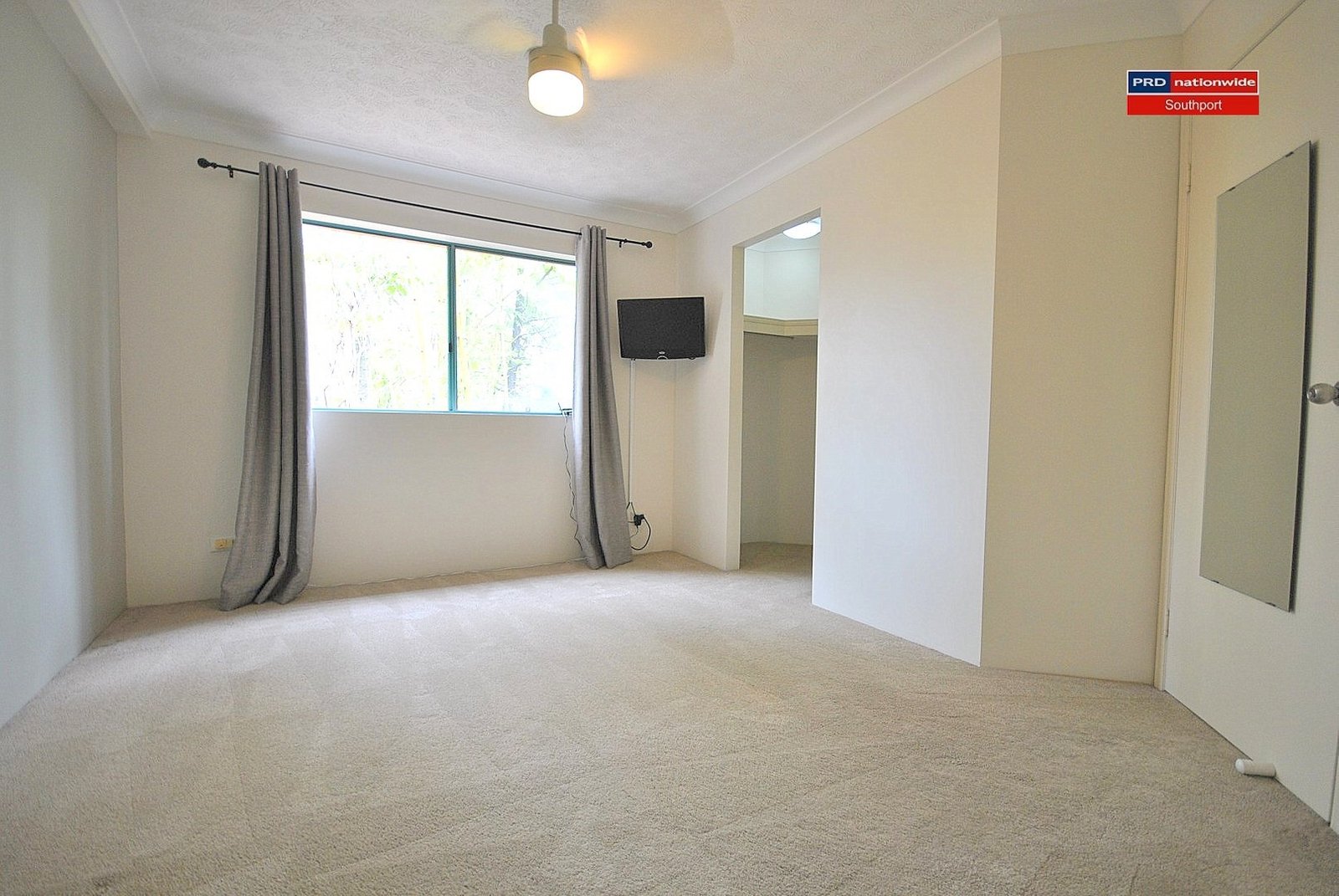 8/12 Gillian Lane SOUTHPORT 7