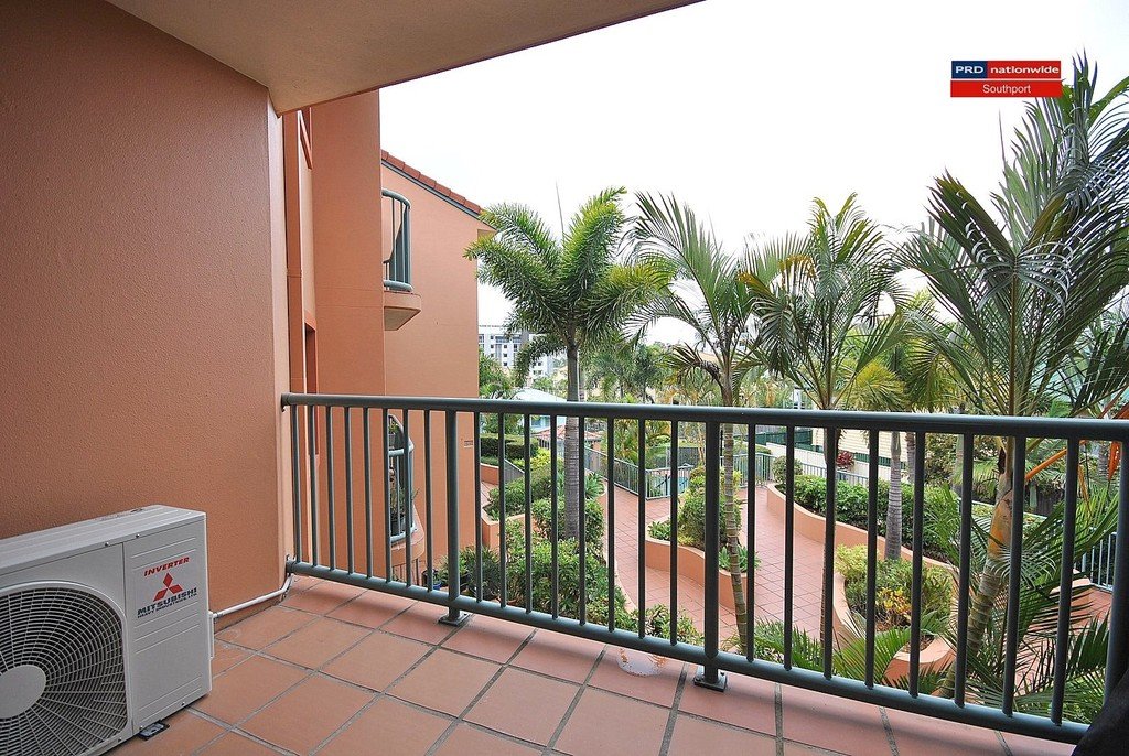 8/12 Gillian Lane SOUTHPORT 11