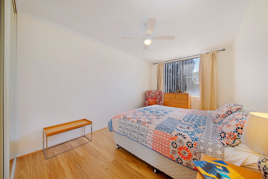 8/12 Grace Campbell Crescent HILLSDALE 6