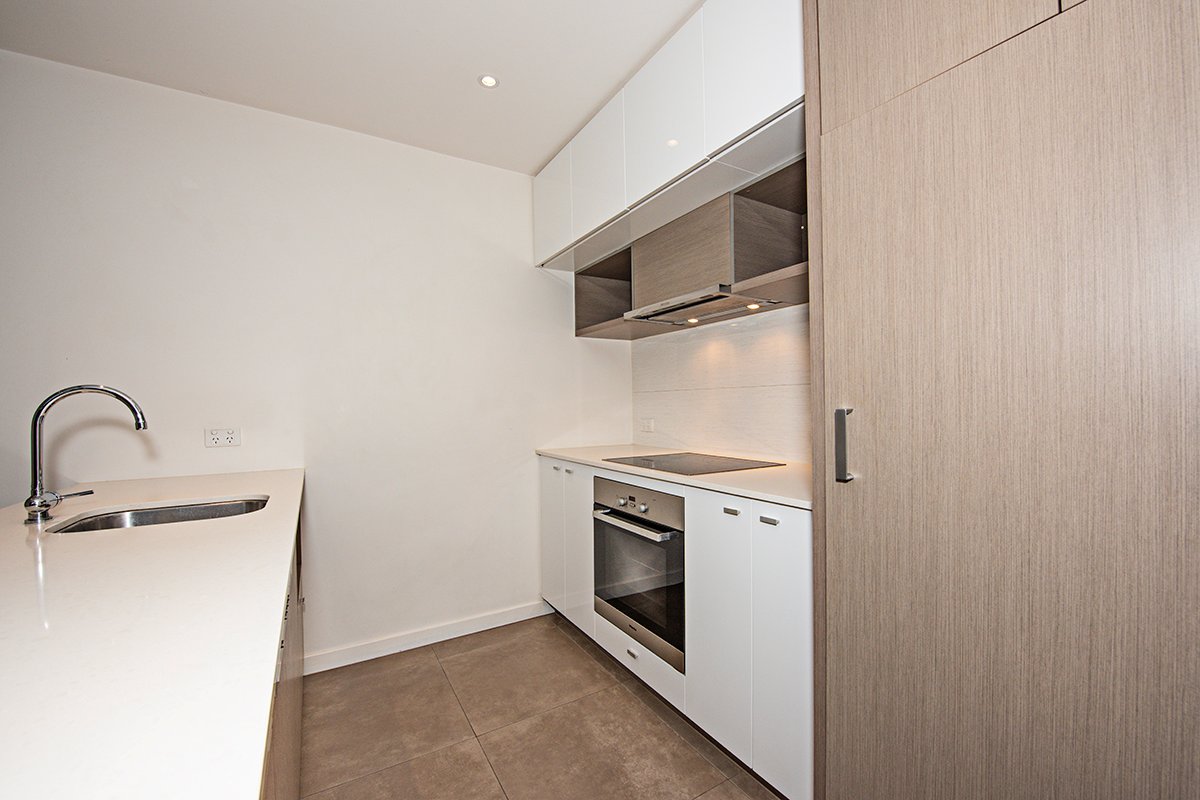 Gallery: 8/12 Llaneast Street