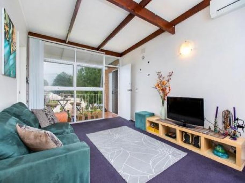 Gallery: 8/120 Charman Road