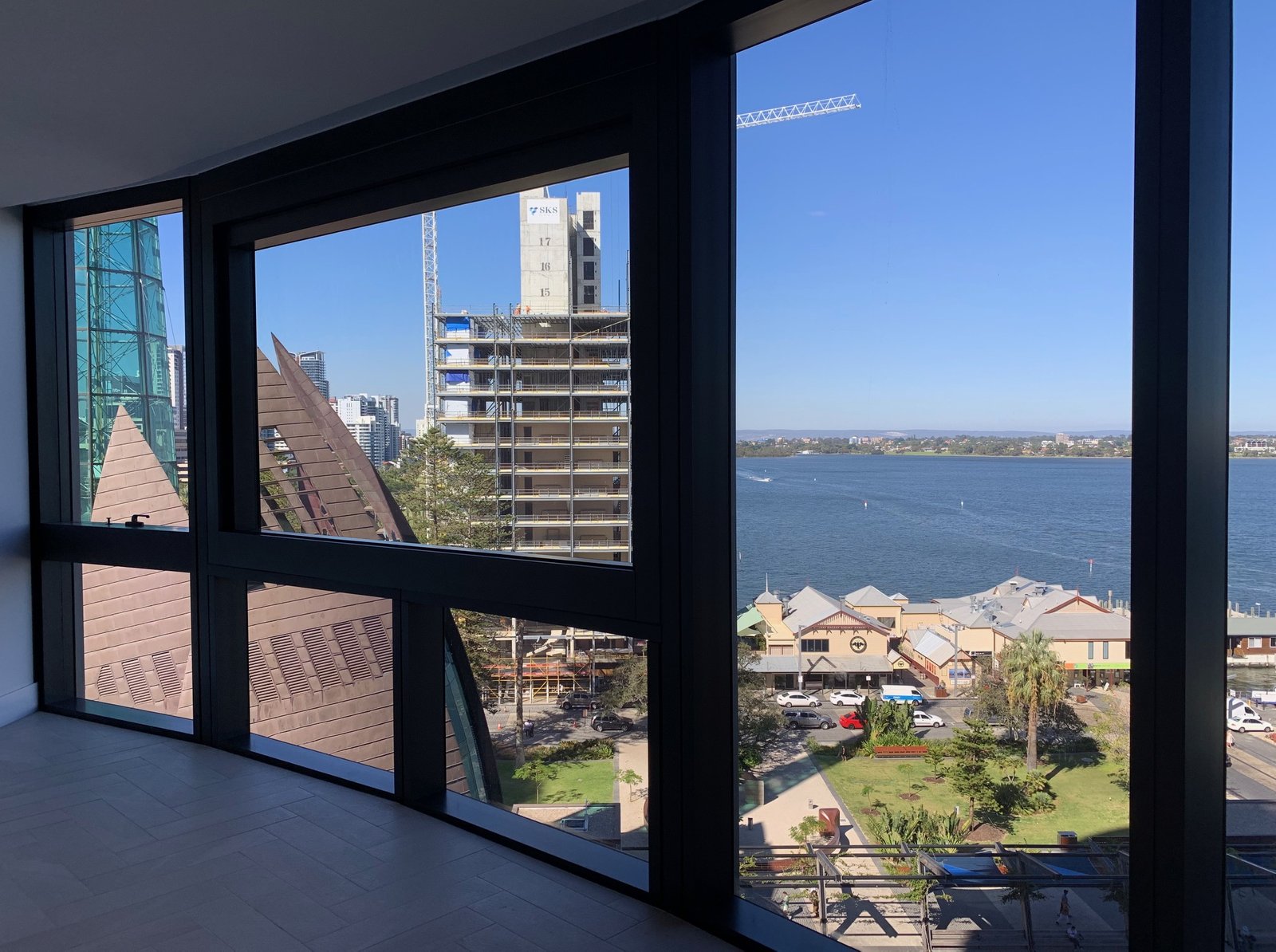 812/11 Barrack Square PERTH 18