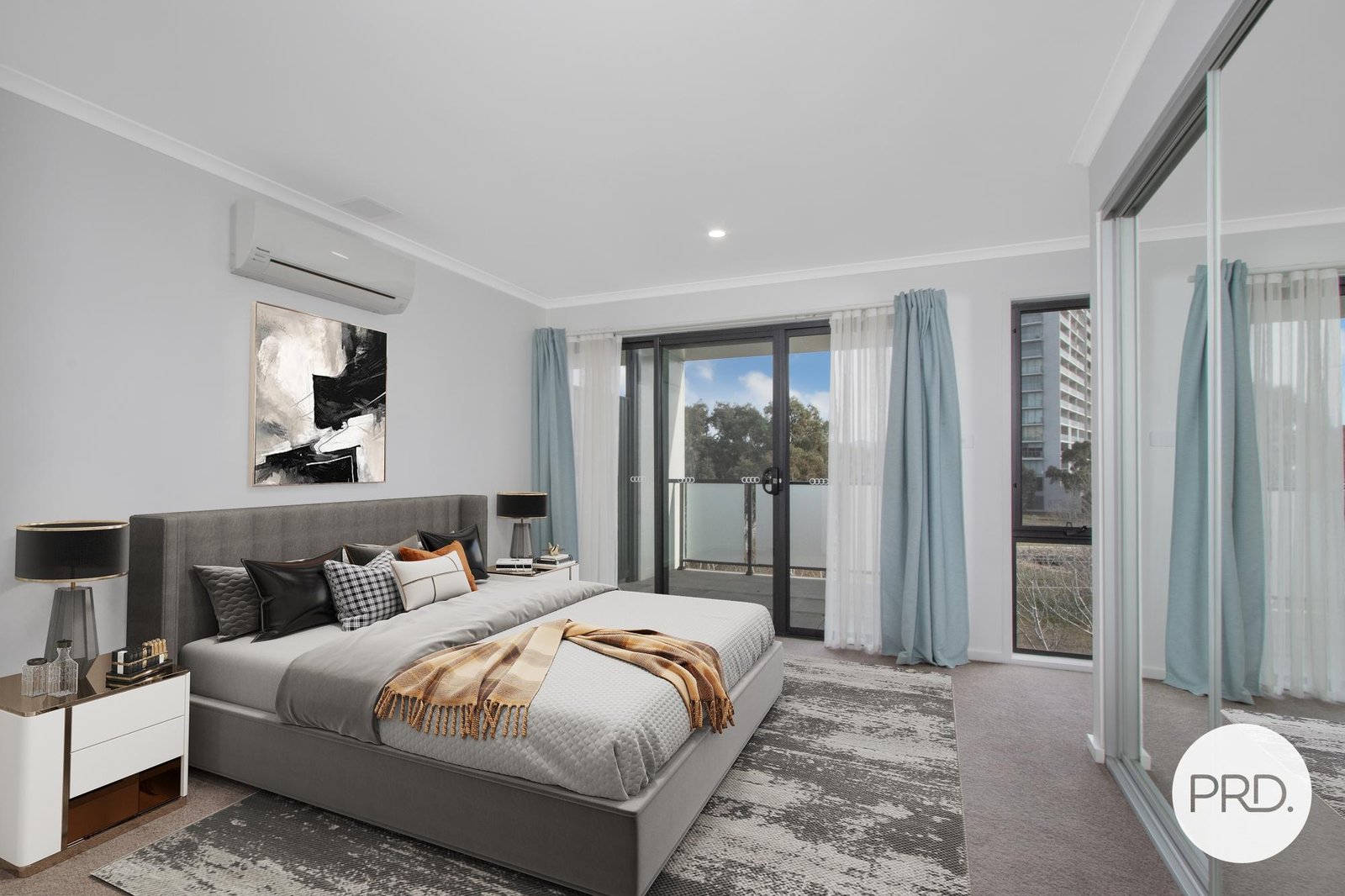 8/128 Easty Street PHILLIP 5