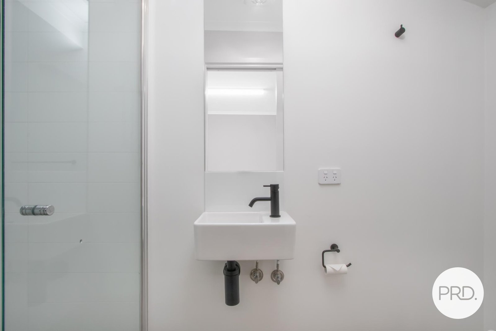 8/128 Easty Street PHILLIP 22