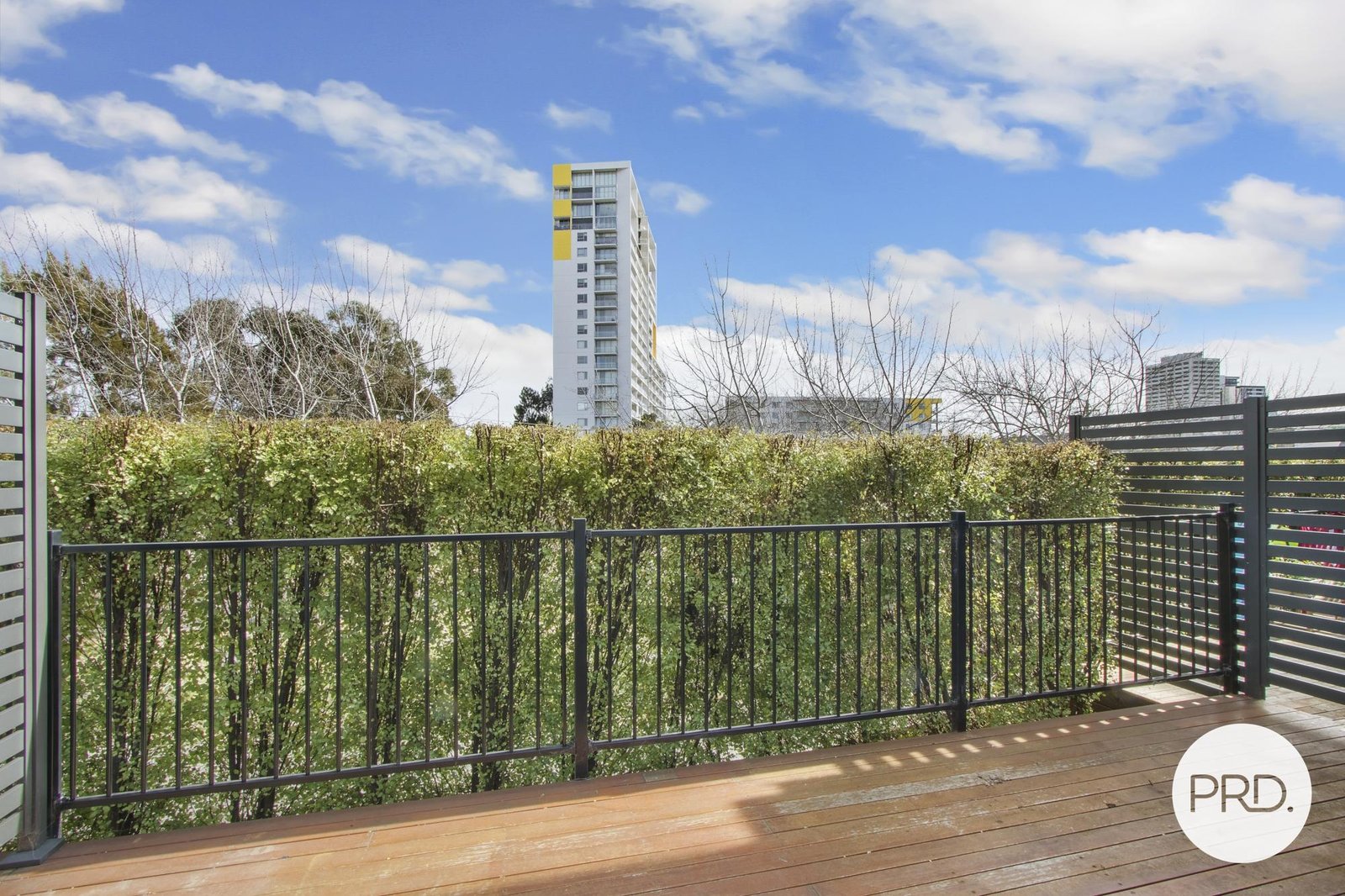 8/128 Easty Street PHILLIP 25