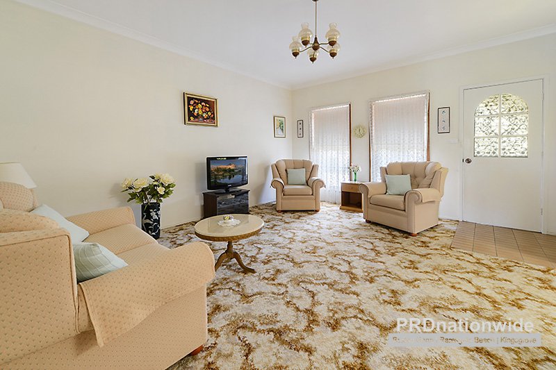 8/13-17 Horbury Street SANS SOUCI 2