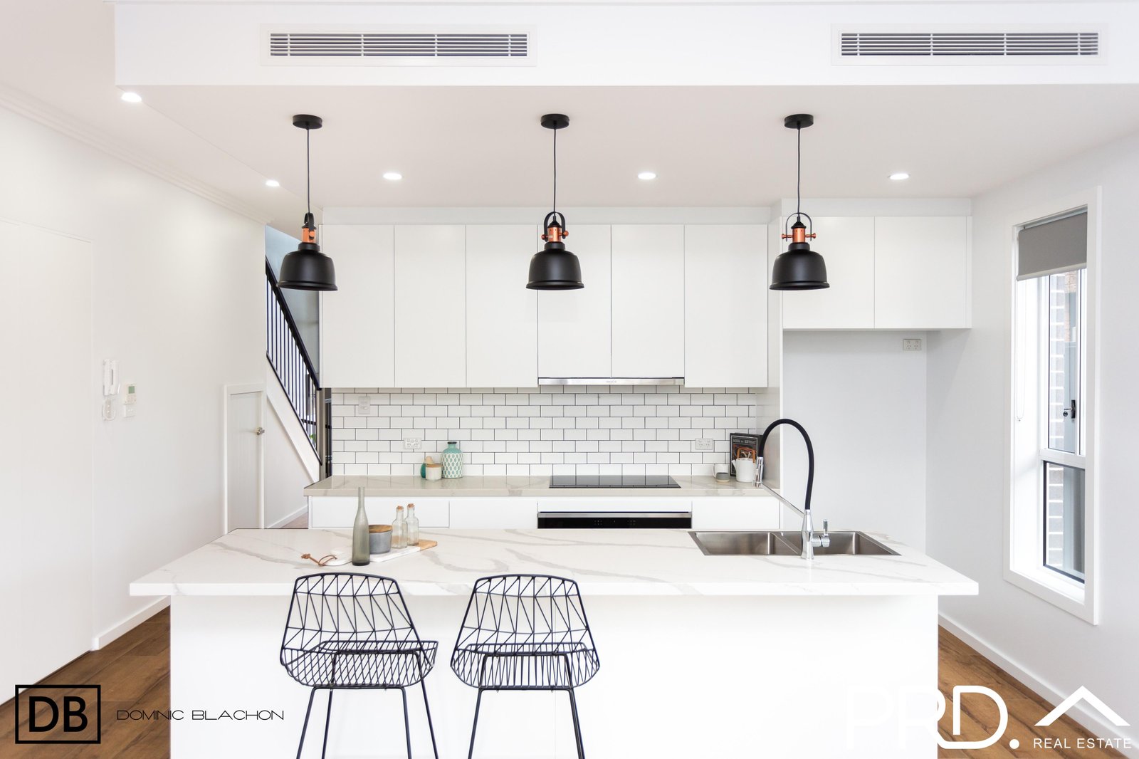 813 Henry Lawson Drive PICNIC POINT 4