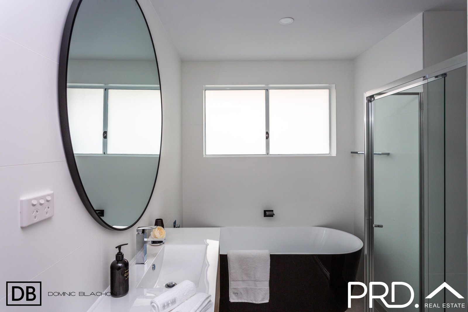 813 Henry Lawson Drive PICNIC POINT 7