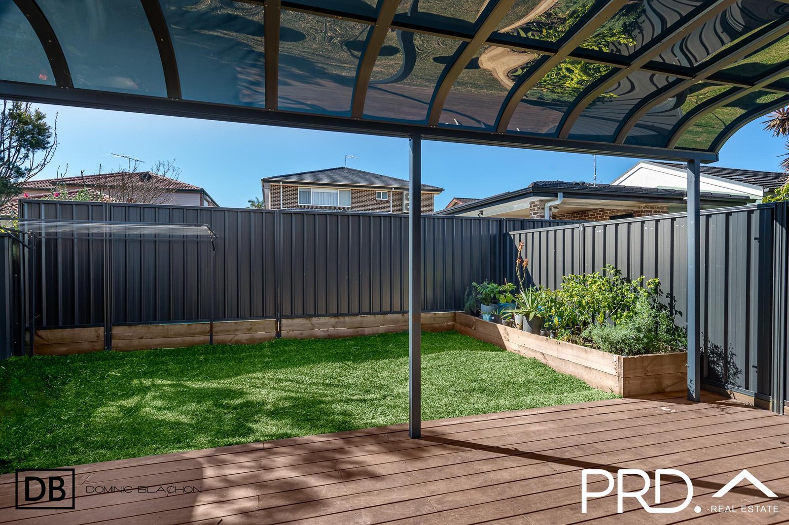 813 Henry Lawson Drive PICNIC POINT 8