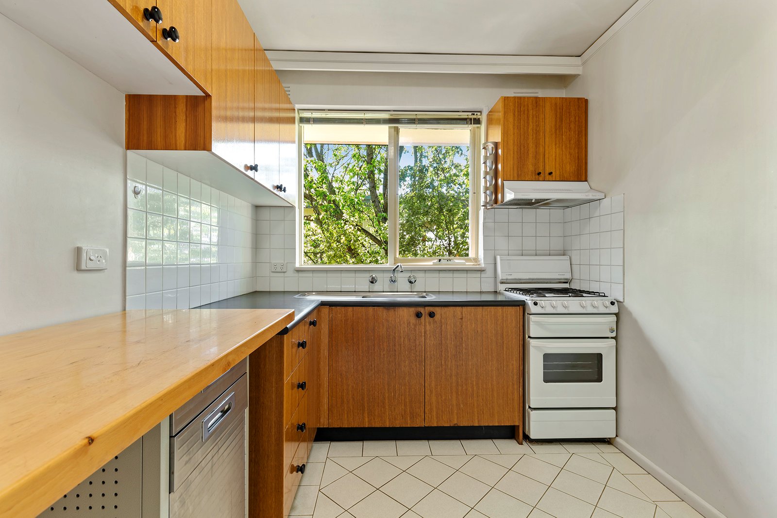 Gallery: 8/13 Holloway Street