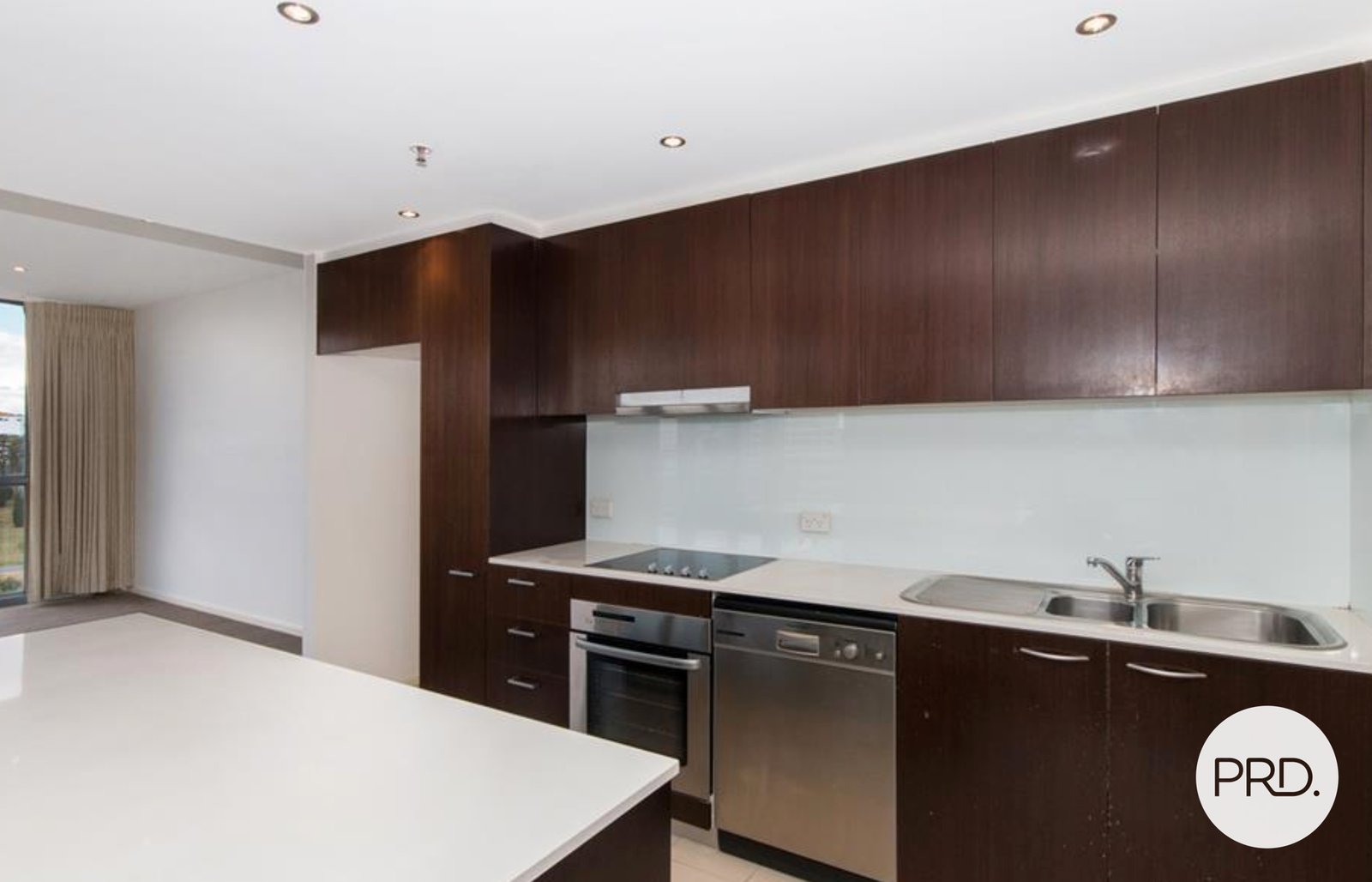 81/3 London Circuit CITY 5