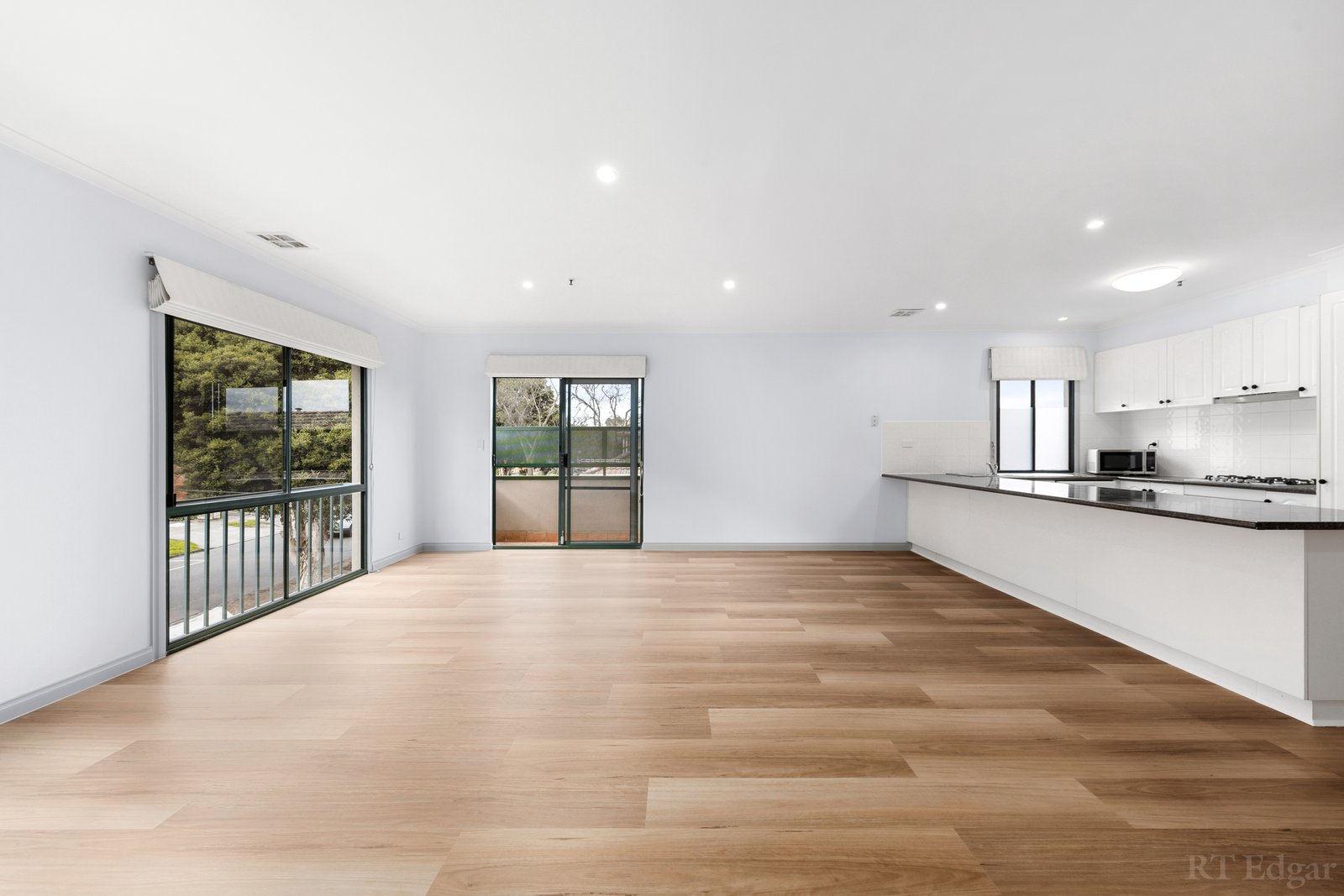 Real Estate and Property in 8/13 Oxford Street, Box Hill, VIC