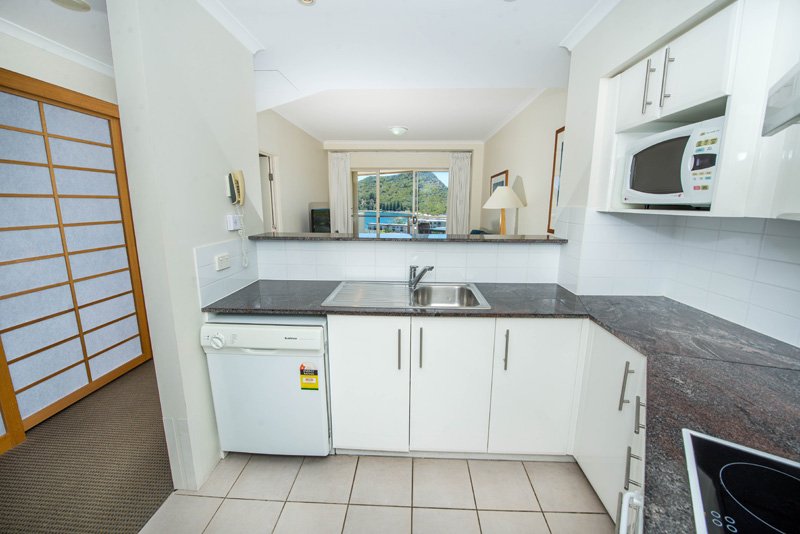 813/43 Shoal Bay Road SHOAL BAY 10