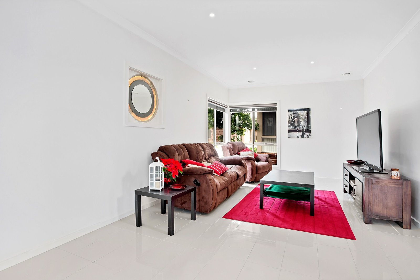 Real Estate and Property in 8/14-16 Rodney Street, Gisborne, VIC