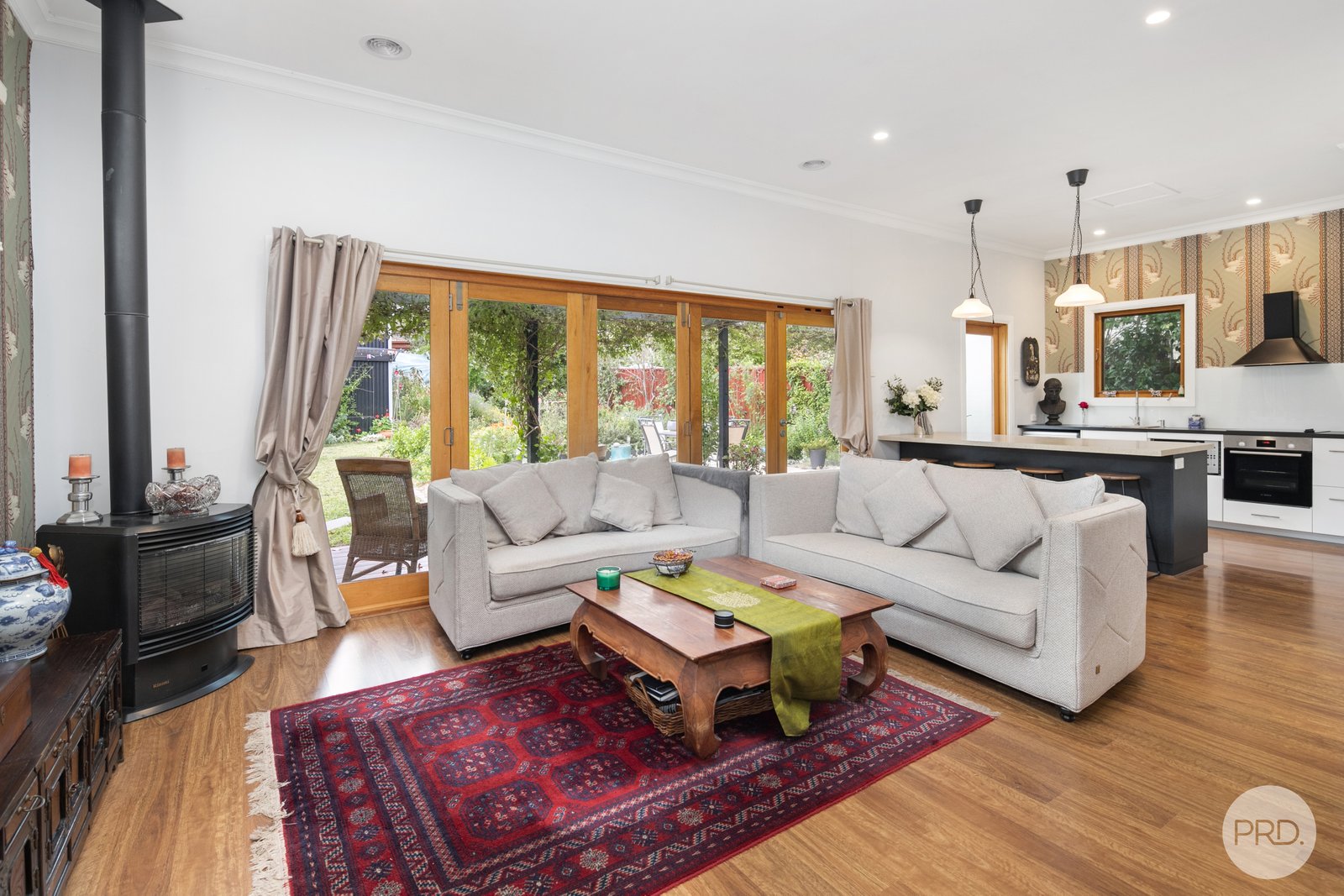 814 Armstrong Street North SOLDIERS HILL 10