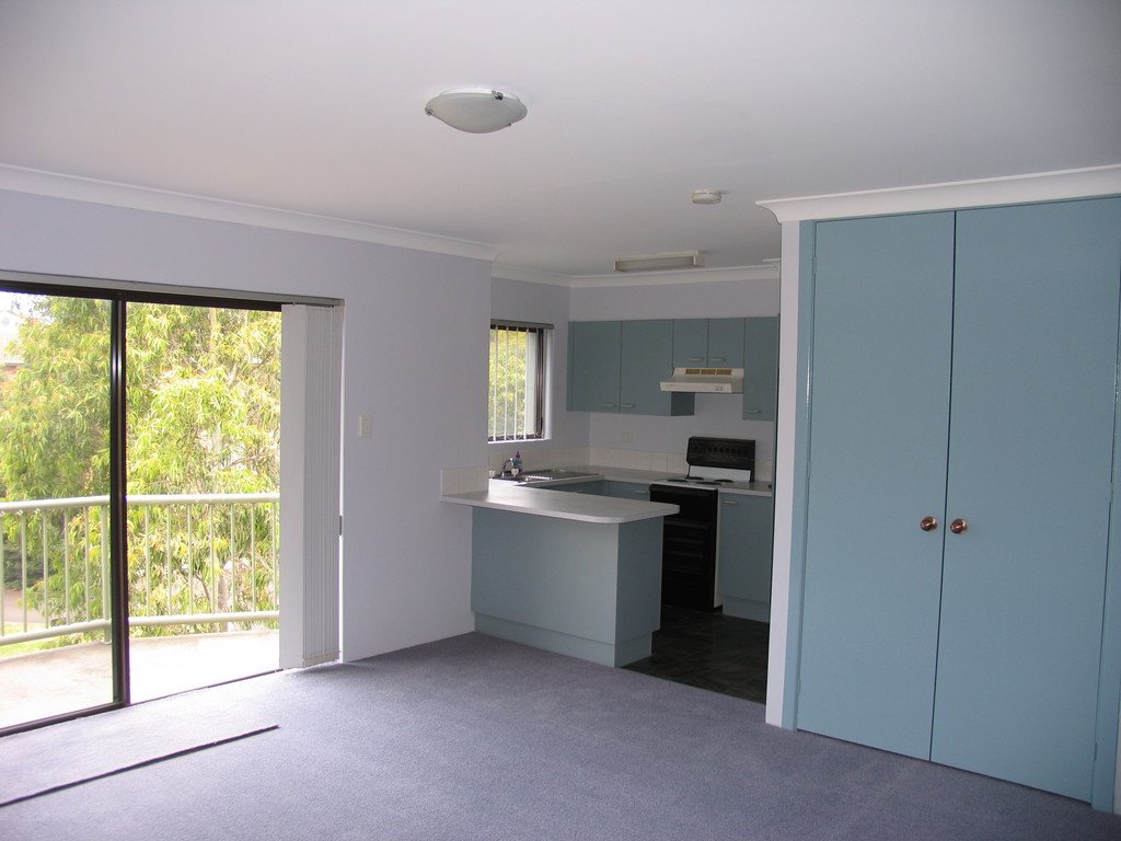 8/14 Hindmarsh Avenue NORTH WOLLONGONG 2