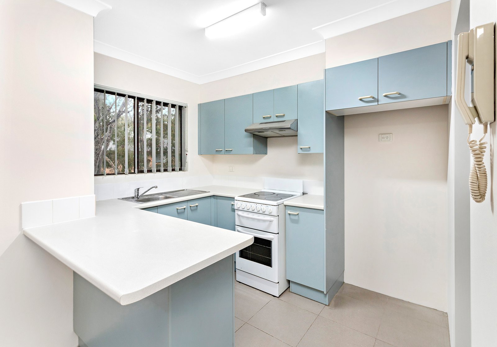 8/14 Hindmarsh Avenue NORTH WOLLONGONG 2