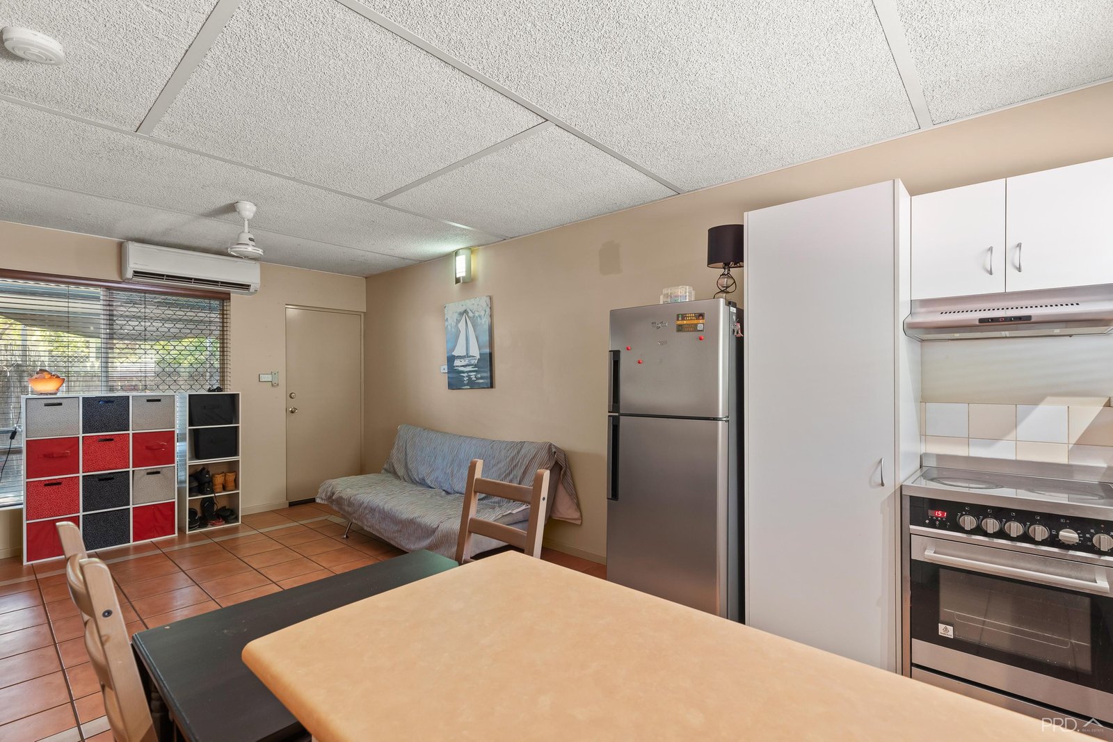 8/14 Louis Street BROOME 3