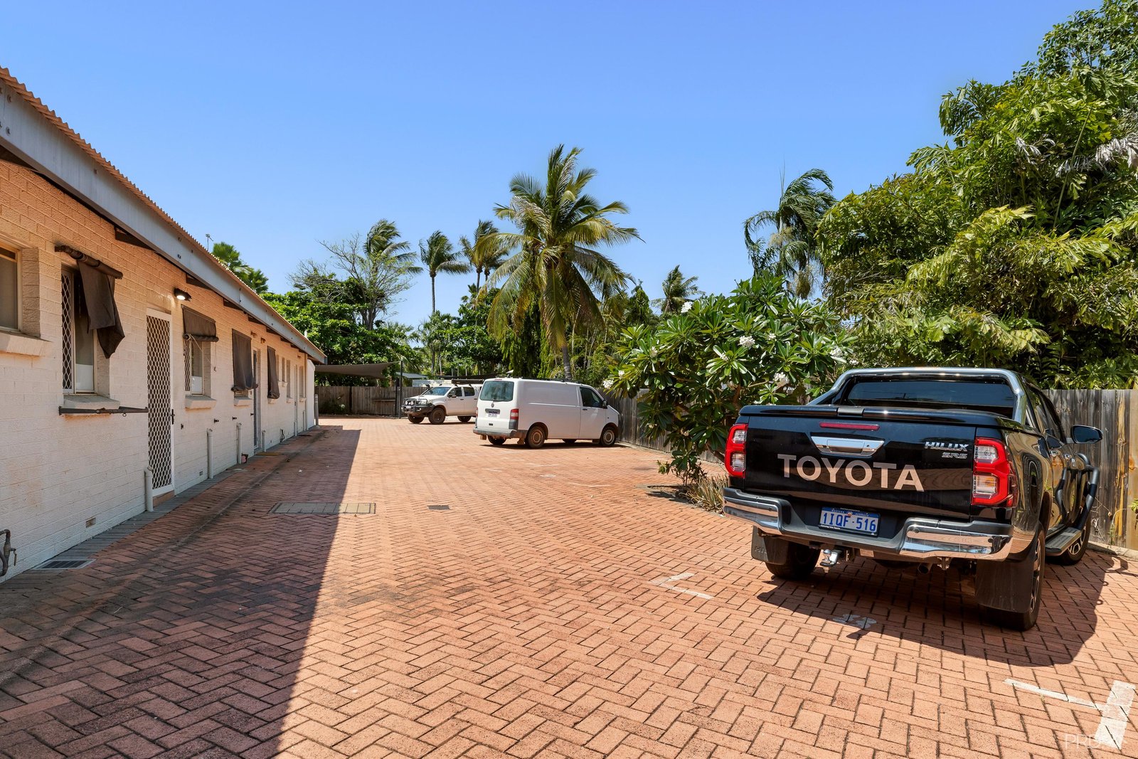 8/14 Louis Street BROOME 14